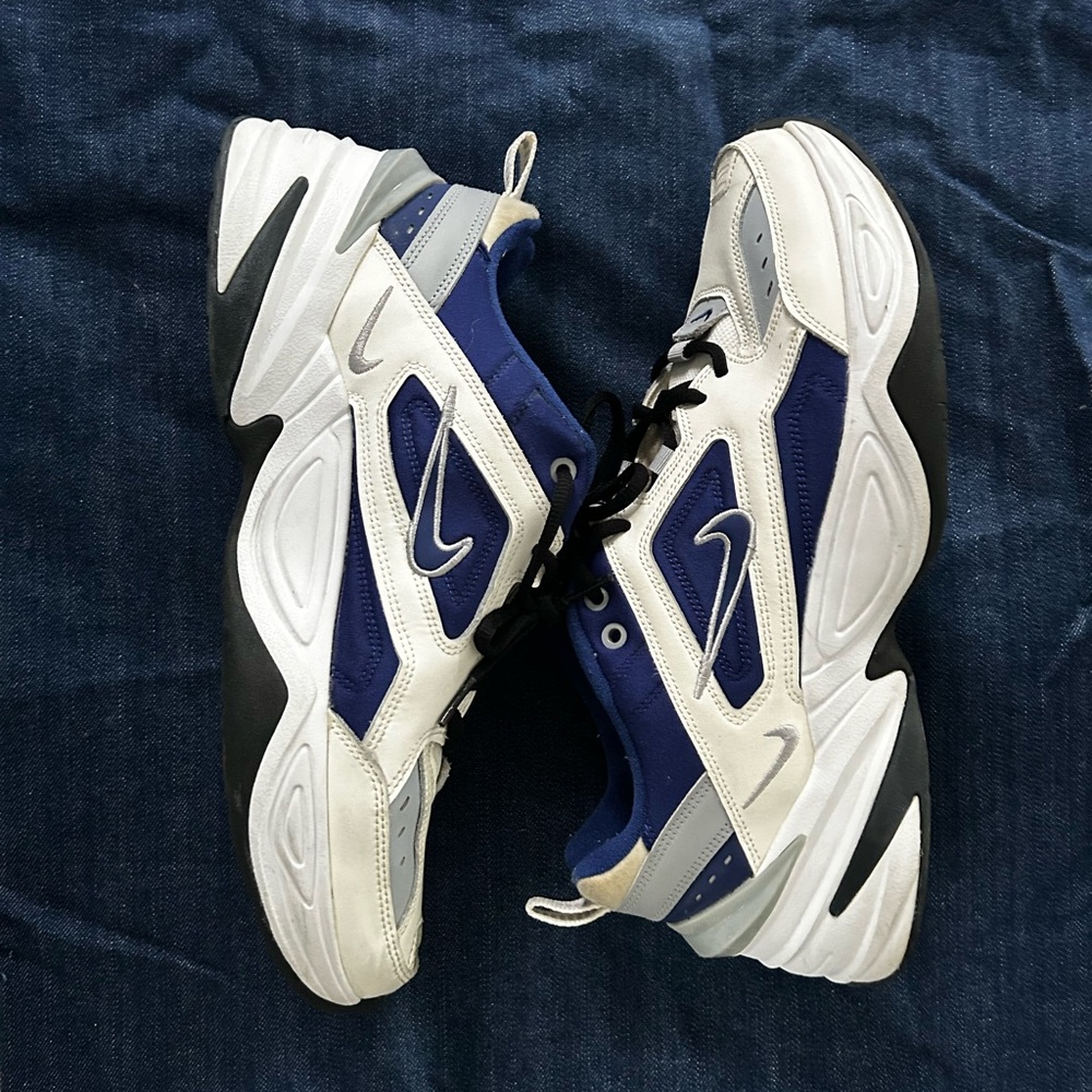 Nike Men's Blue and White Athletic Shoes